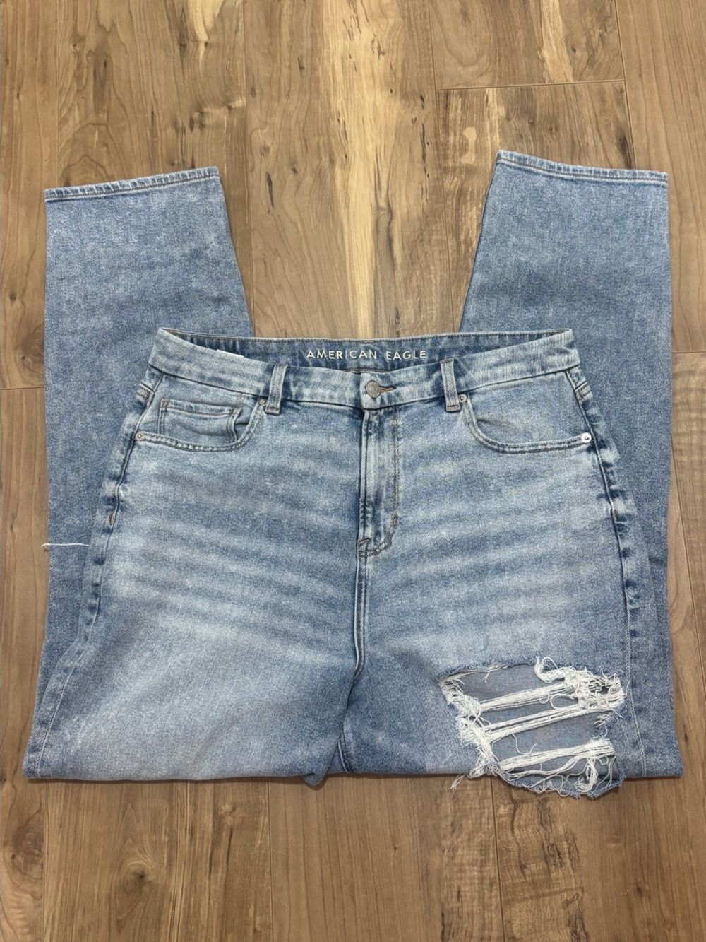 American Eagle Outfitters Light Blue Denim Jeans